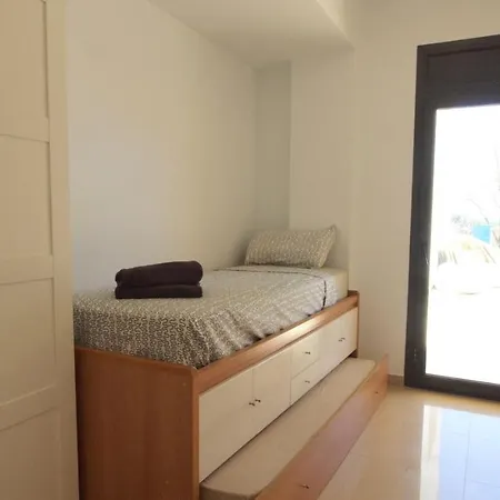 Villa Sleeps 14 Pool Wifi Lloret de Mar