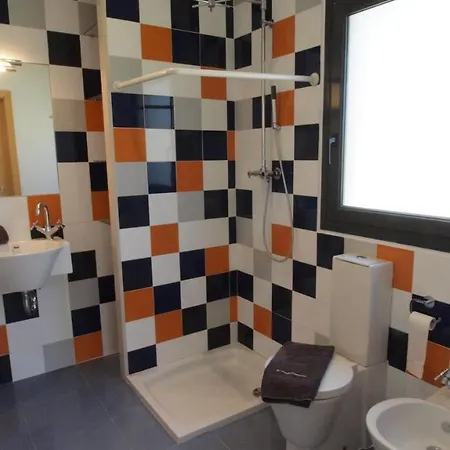 Sleeps 14 Pool Wifi * Lloret de Mar